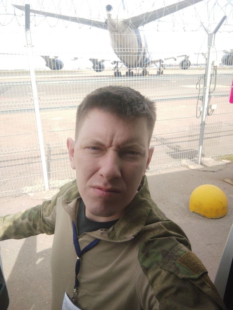  47248495  , 33 ,    