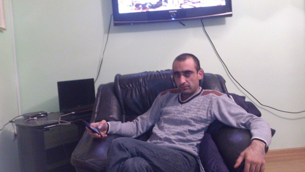  ,   Grigori, 40 ,   ,   , c 