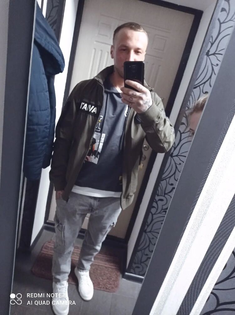  ,   , 28 ,   ,   