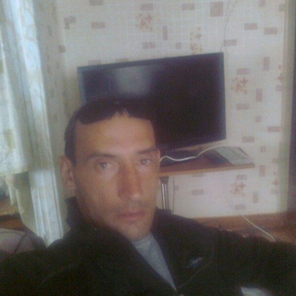  40573545  , 37 ,    