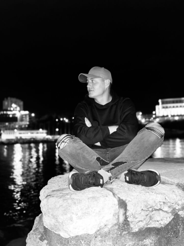  Charenton-le-Pont,   , 24 ,   ,   