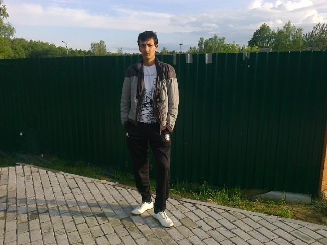  ,   Suhik, 33 ,  