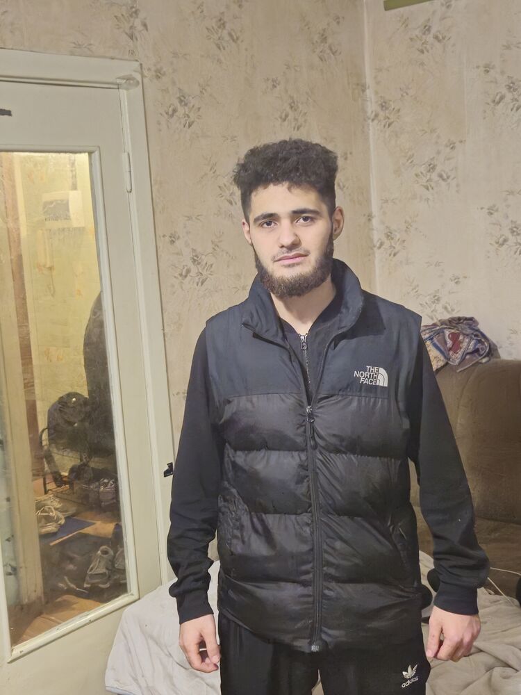  49313345  , 22 ,     