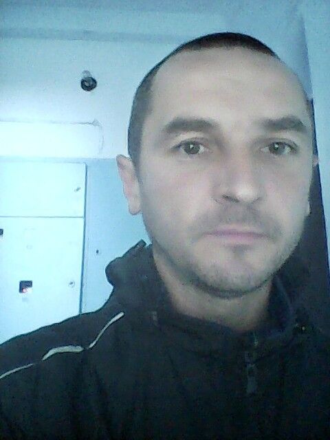  9427275  Kraken, 44 ,    
