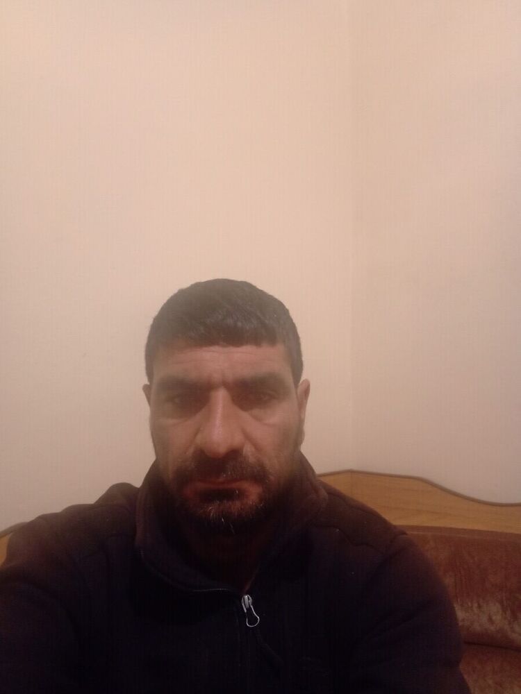  22512315  MARTIK, 48 ,    