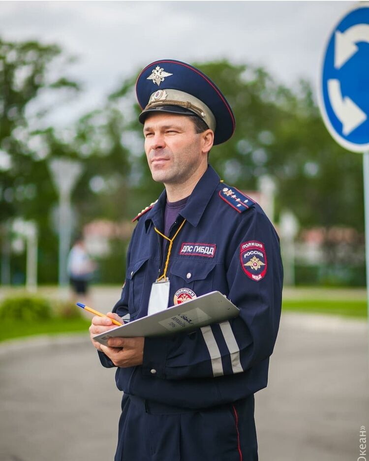  -,   , 49 ,     , c 