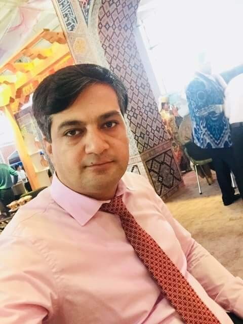  ,   Amir, 44 ,  
