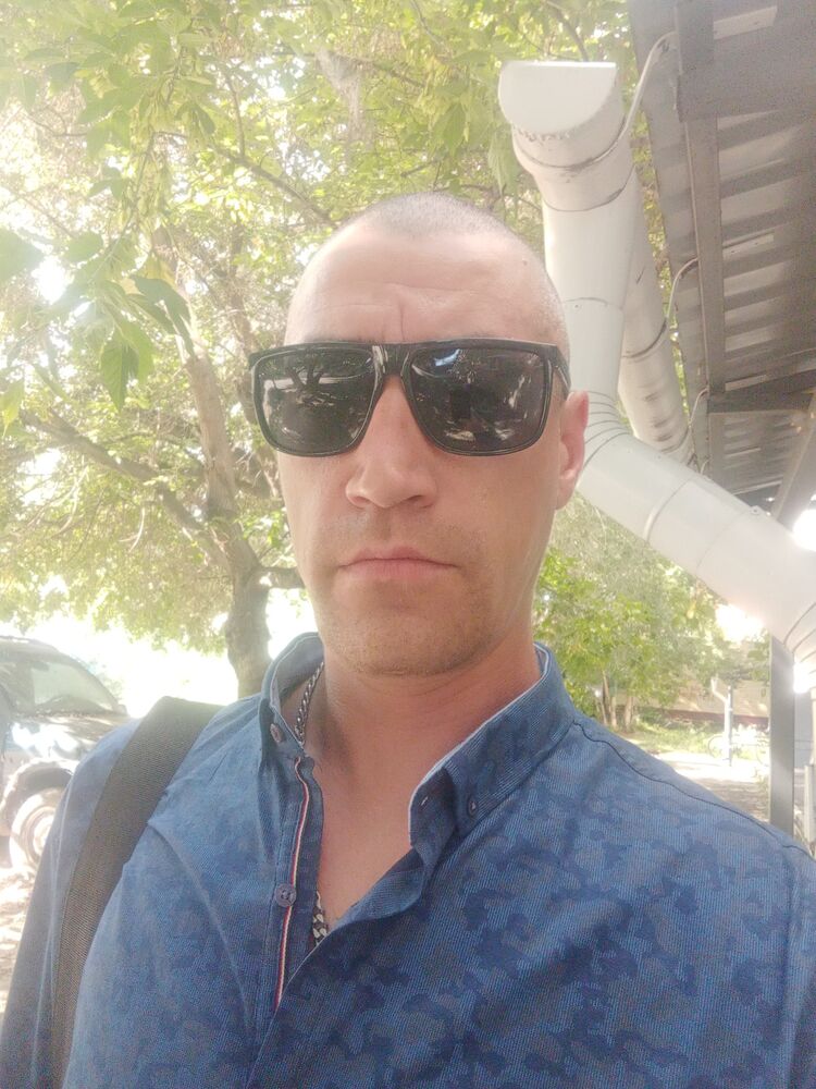  53197745  Alex, 36 ,    