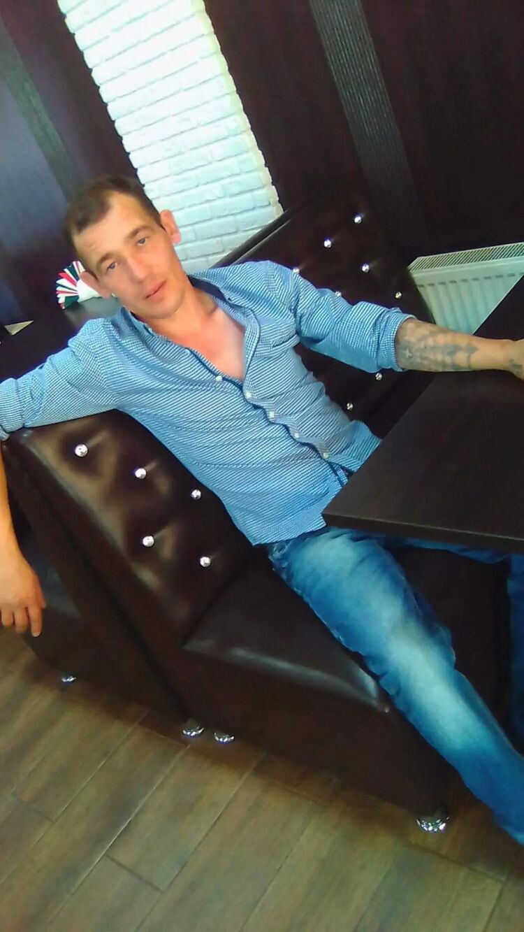  26267675  Sergey, 46 ,    