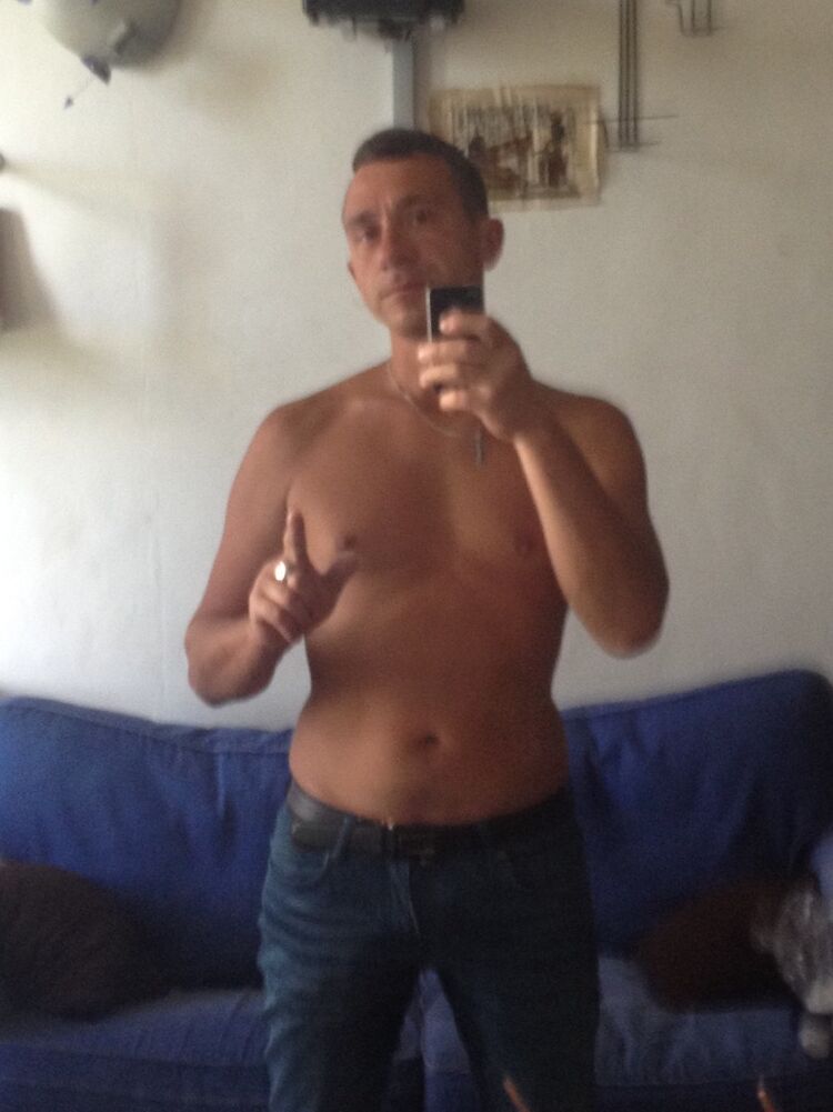  ,   Andrei, 45 ,   ,   , c 