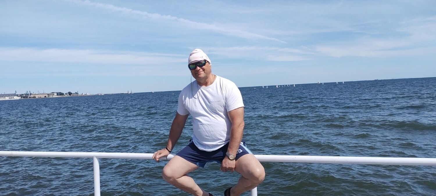  ,   M, 56 ,   ,   