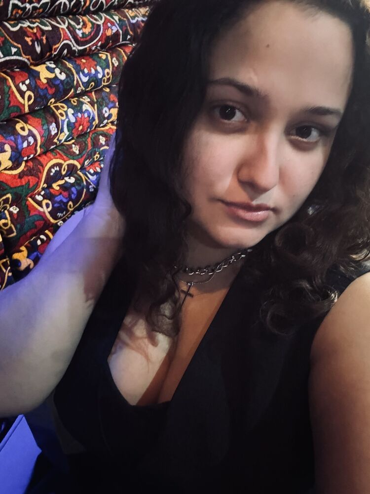  53272895  Yuli, 26 ,    