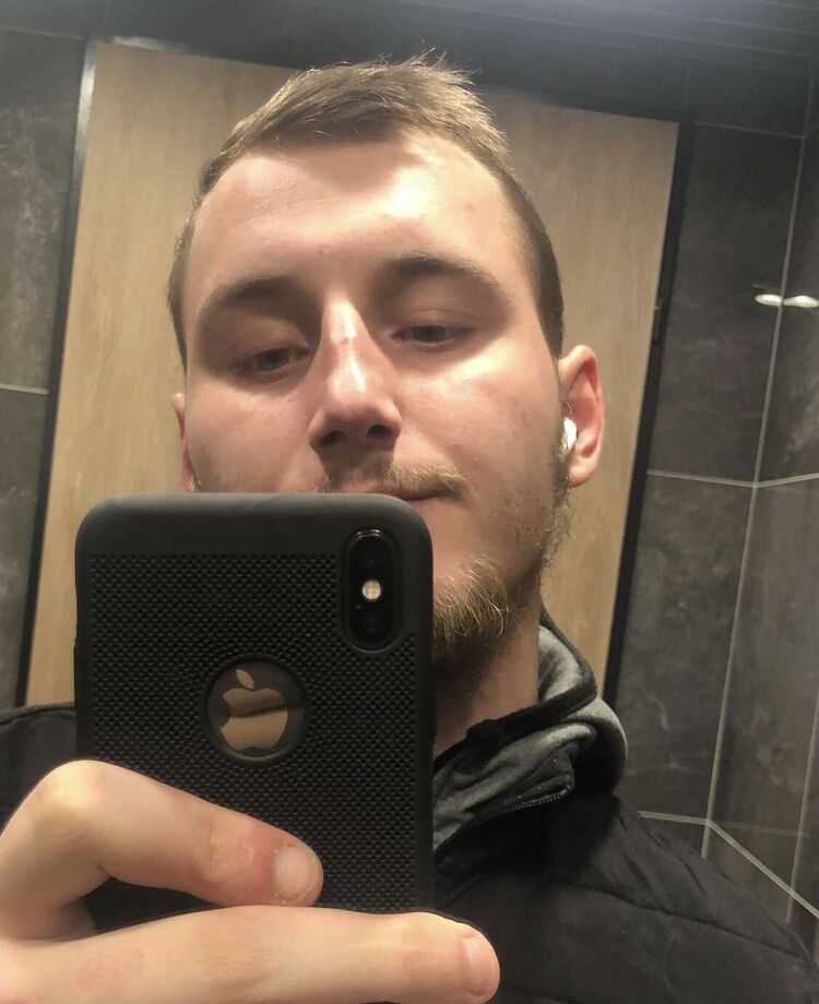  31766465  Alex, 25 ,    