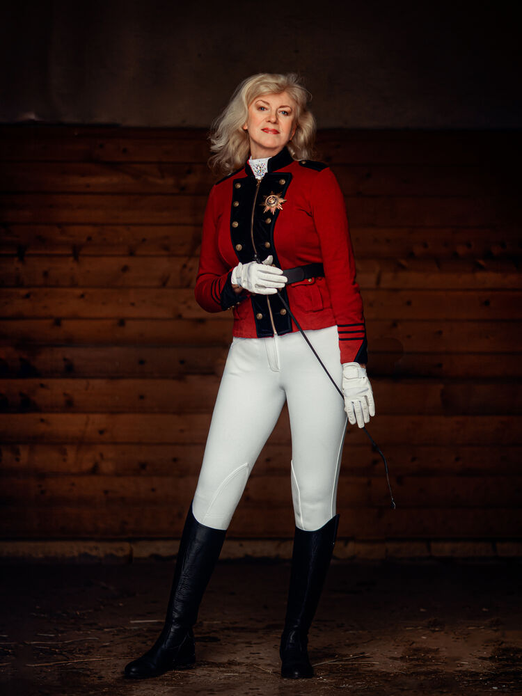  53588855  Lena, 67 ,    