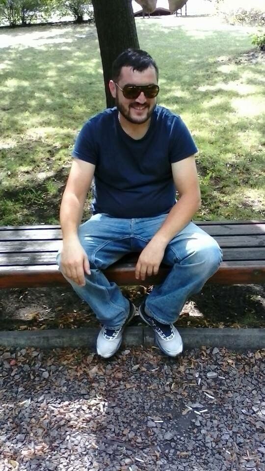  ,   Gruzin, 41 ,   ,   , c 