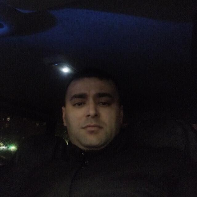  31922895  , 35 ,    