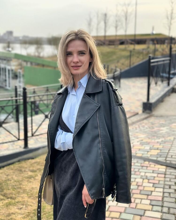 ���� 53488605 ������� ������, 37 ���, ���� ���������� � �����������