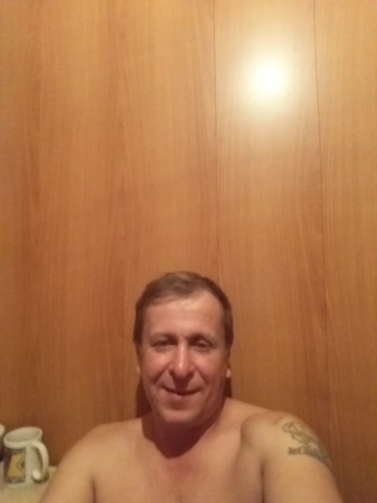  8277665  , 51 ,    
