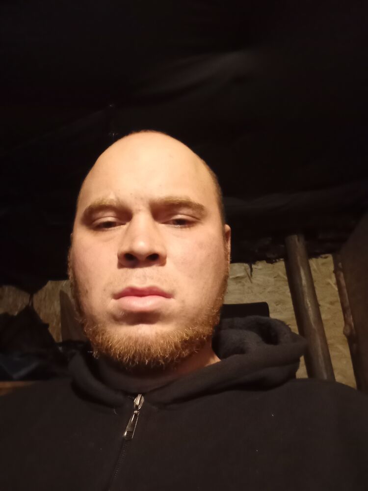  40024225  , 27 ,    