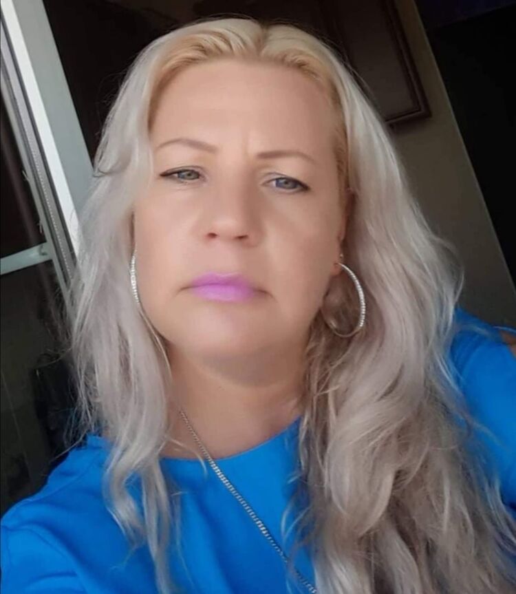  ,   Lida, 44 ,   ,   