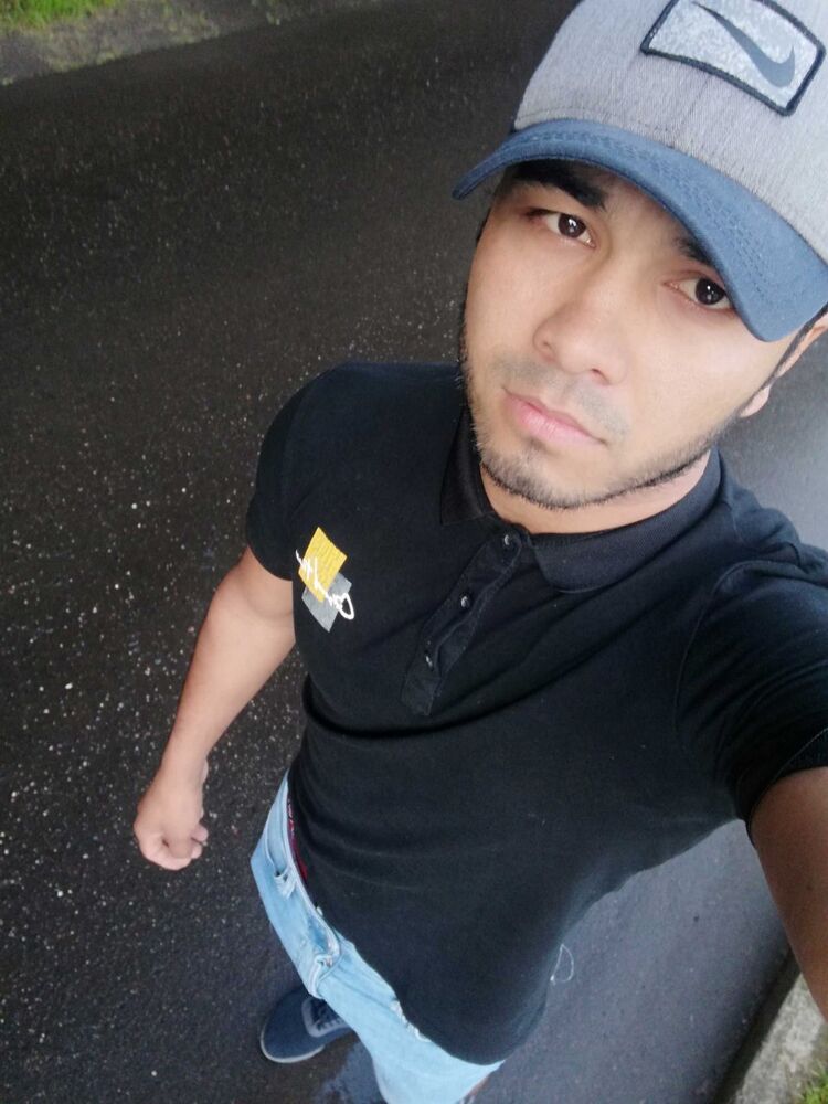  29786745  Muhammad, 28 ,    