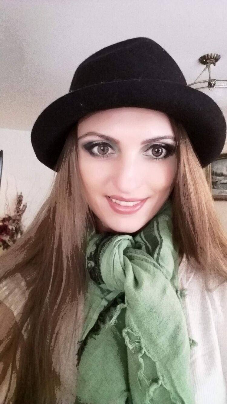  ,   Olesya, 37 ,   ,   