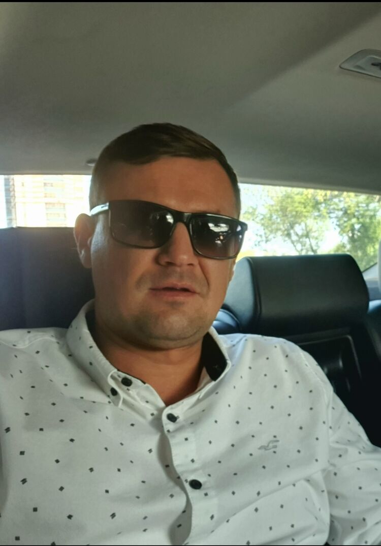  -,   Alexey, 40 ,   c 