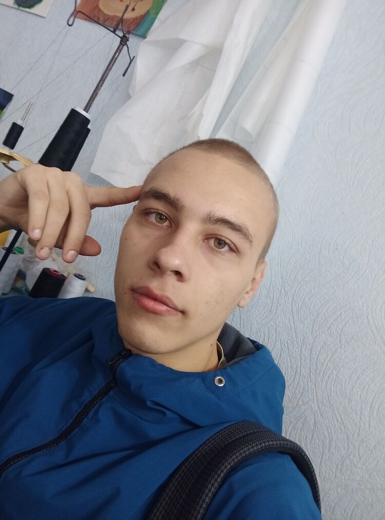  32086195  , 23 ,    