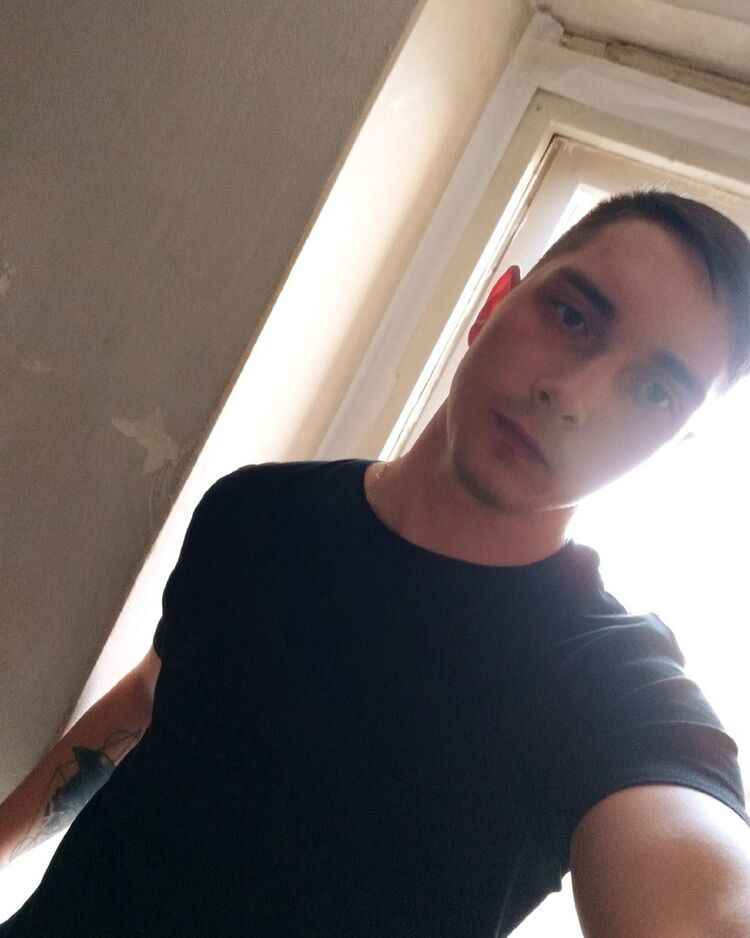  40487505  Igor, 28 ,    -