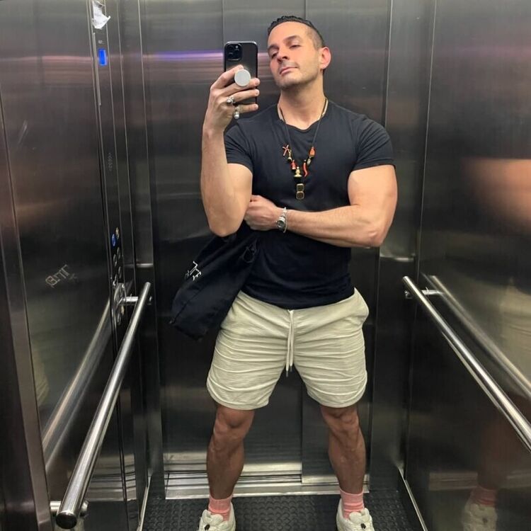 ���� 56238335 ������� �������, 37 ���, ���� ���������� � �����-����������