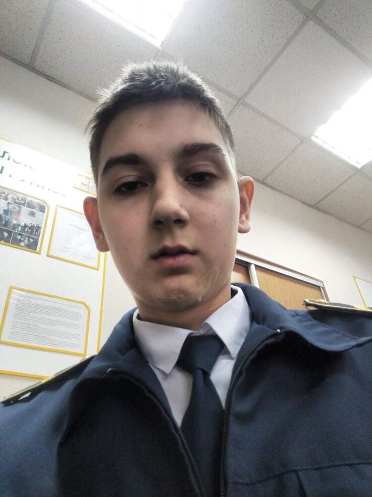  33215605  Kostya, 20 ,    