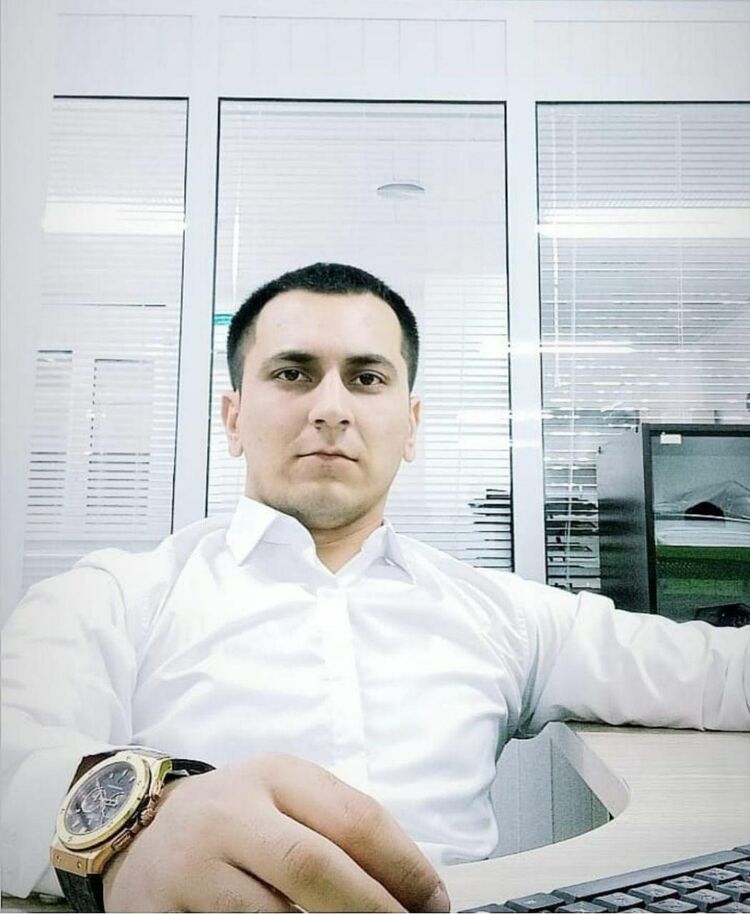  24231725  Asror, 33 ,    