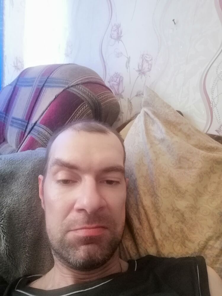  28072375  , 43 ,    