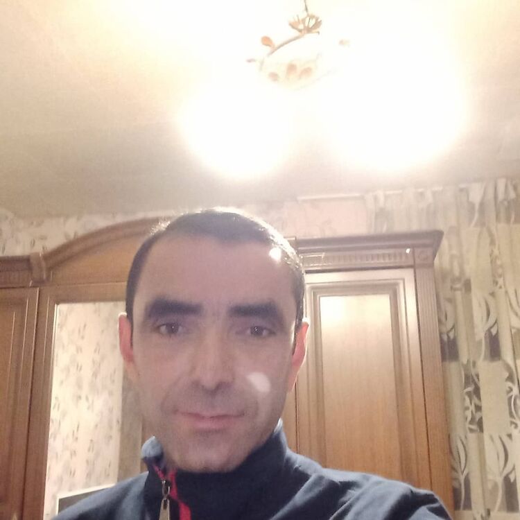  39153875  Muselimyan, 46 ,    