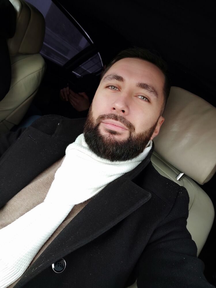  ,   Mikhail, 34 ,   ,   , c 