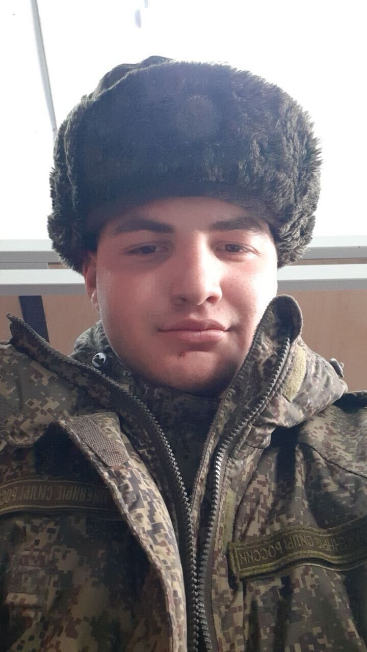  42335325  , 20 ,    