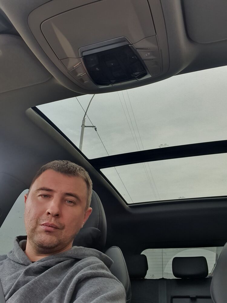  ,   Sergey, 38 ,   ,   , c 