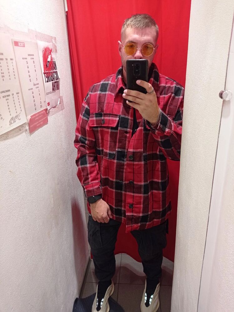  33722615  , 28 ,    