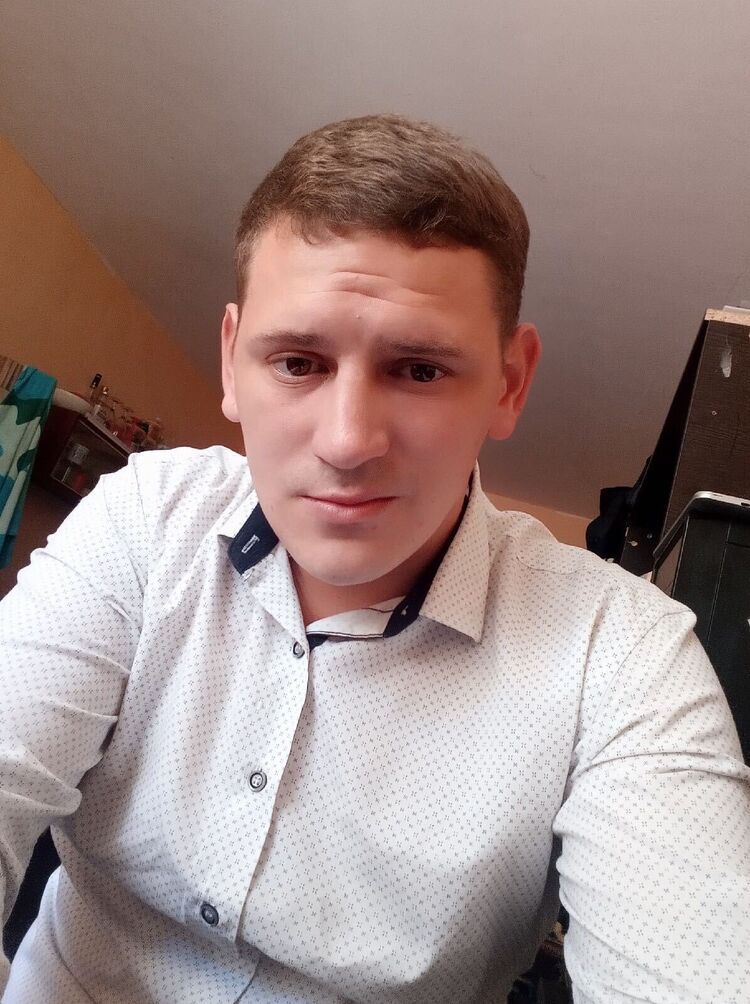  44091585  Kirill, 33 ,    