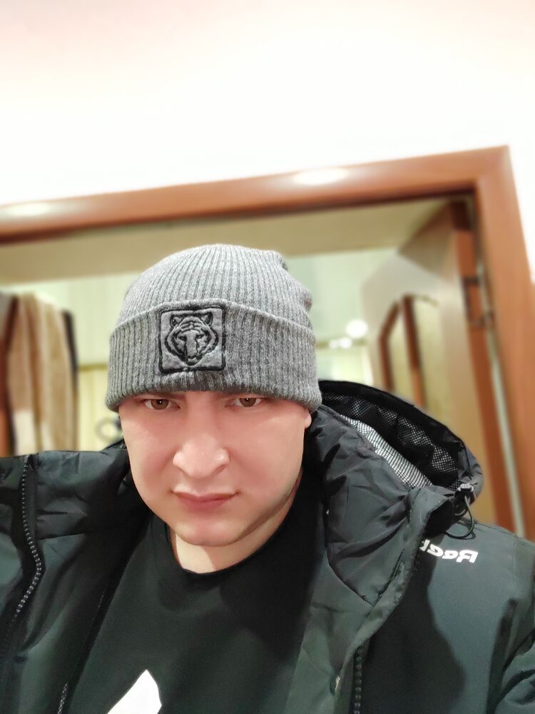  31032535  Timur, 33 ,    