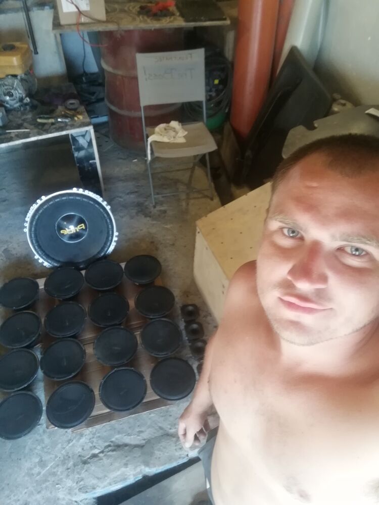  36981045  , 29 ,    