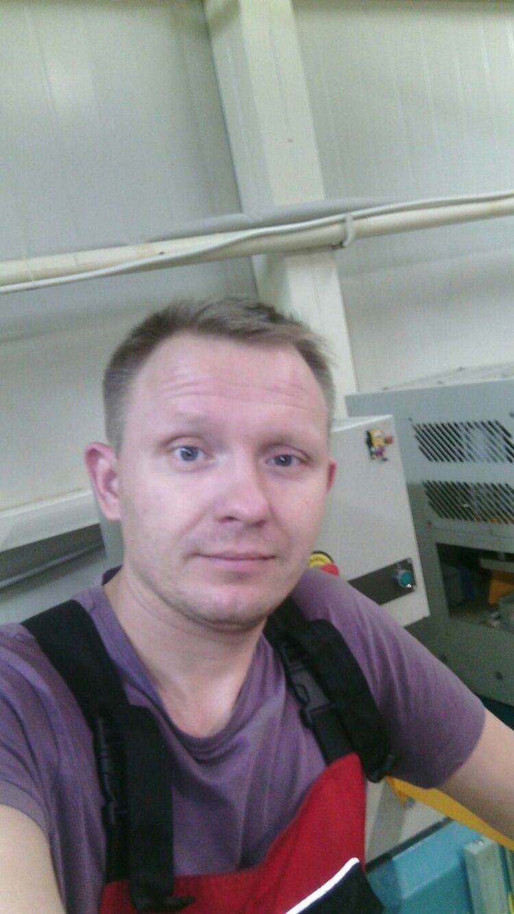  29648175  , 43 ,    