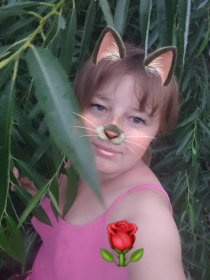  20662195  Elena, 37 ,    
