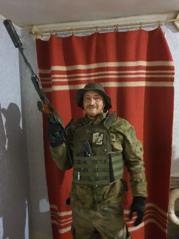  ,   , 44 ,   c , 