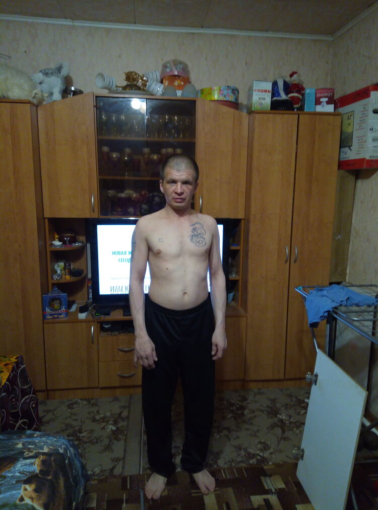  22882725  , 44 ,    