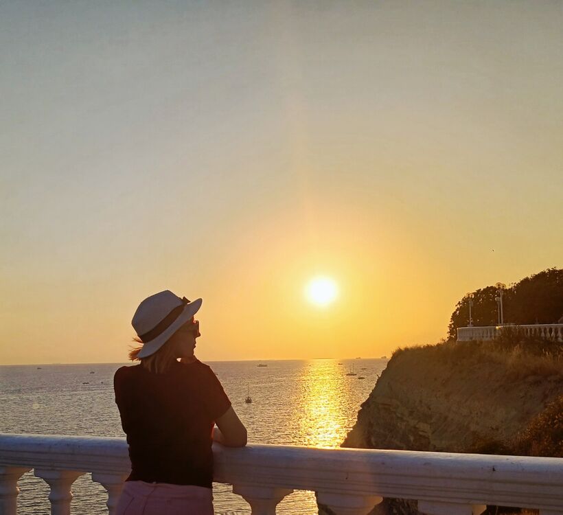  53732945  , 38 ,    --