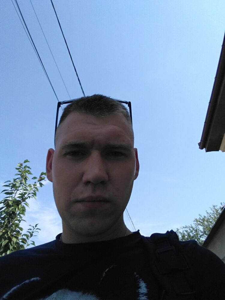  18736995   , 30 ,     