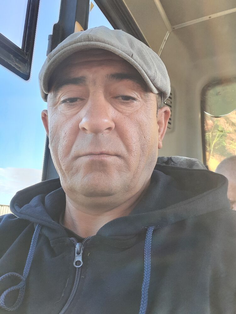  53015235  , 46 ,    