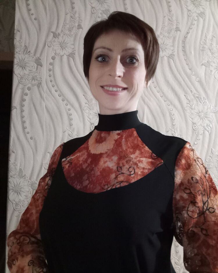  ,   Olivia, 40 ,   c , 