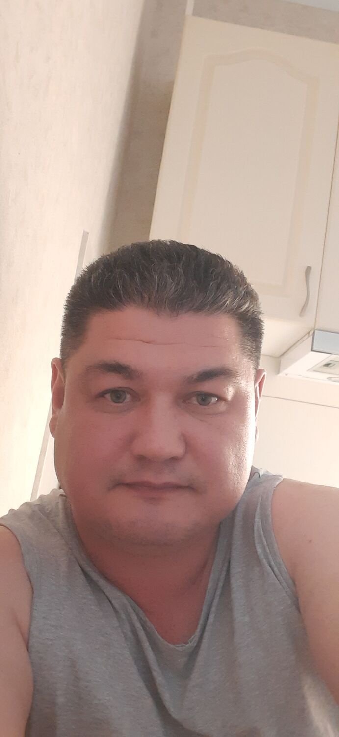  46152215  , 48 ,    